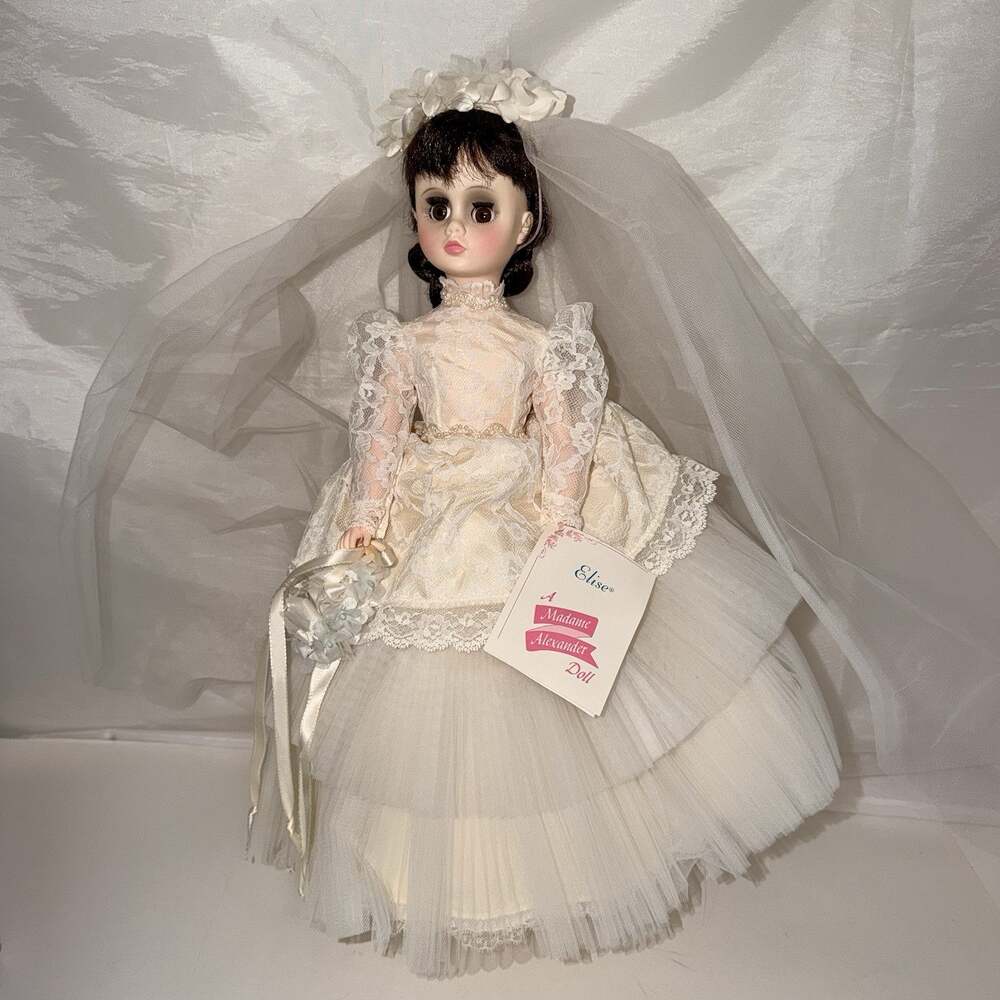 Vintage Madame Alexander Elise Bride Doll #1685 17” Brown Hair Original Box Tag